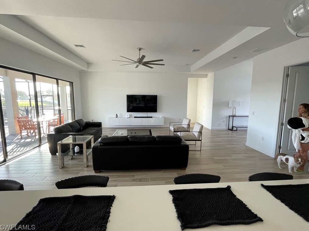 918 Se 14th Terrace, Cape Coral, FL 33990