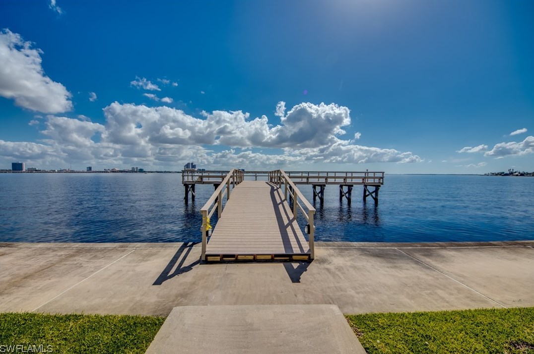 3368 Key Dr, Fort Myers, FL 33903-4823