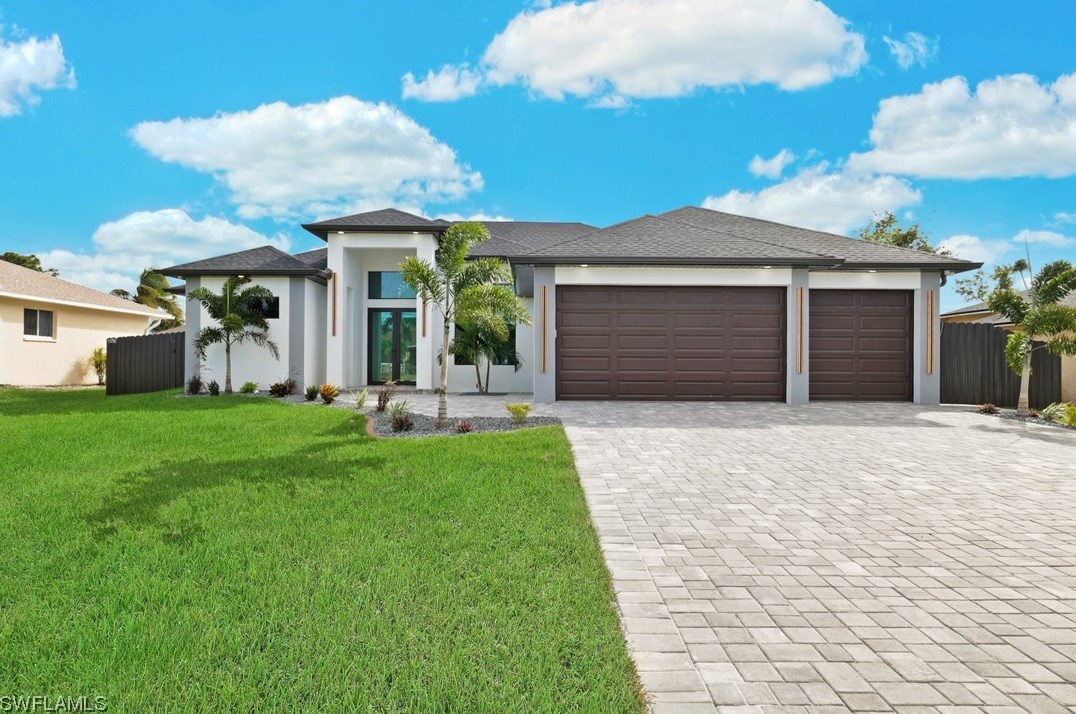 1624 12th Ln, Cape Coral, FL 33991-2396