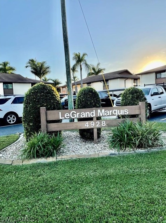 4928 Vincennes St, Cape Coral, FL 33904-9142