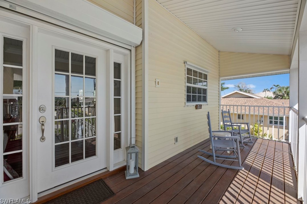 1220 Par View Dr, Sanibel, FL 33957