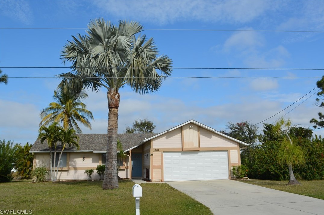 2711 Sw 2nd Ln, Cape Coral, FL 33991