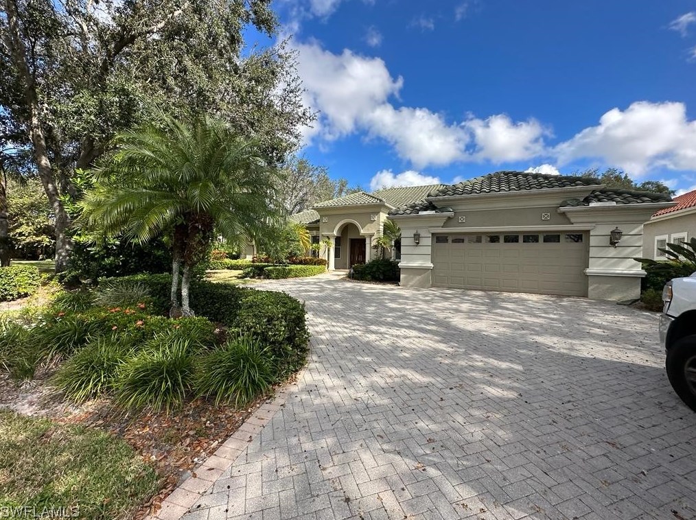 6676 Glen Arbor Way, Naples, FL 34119