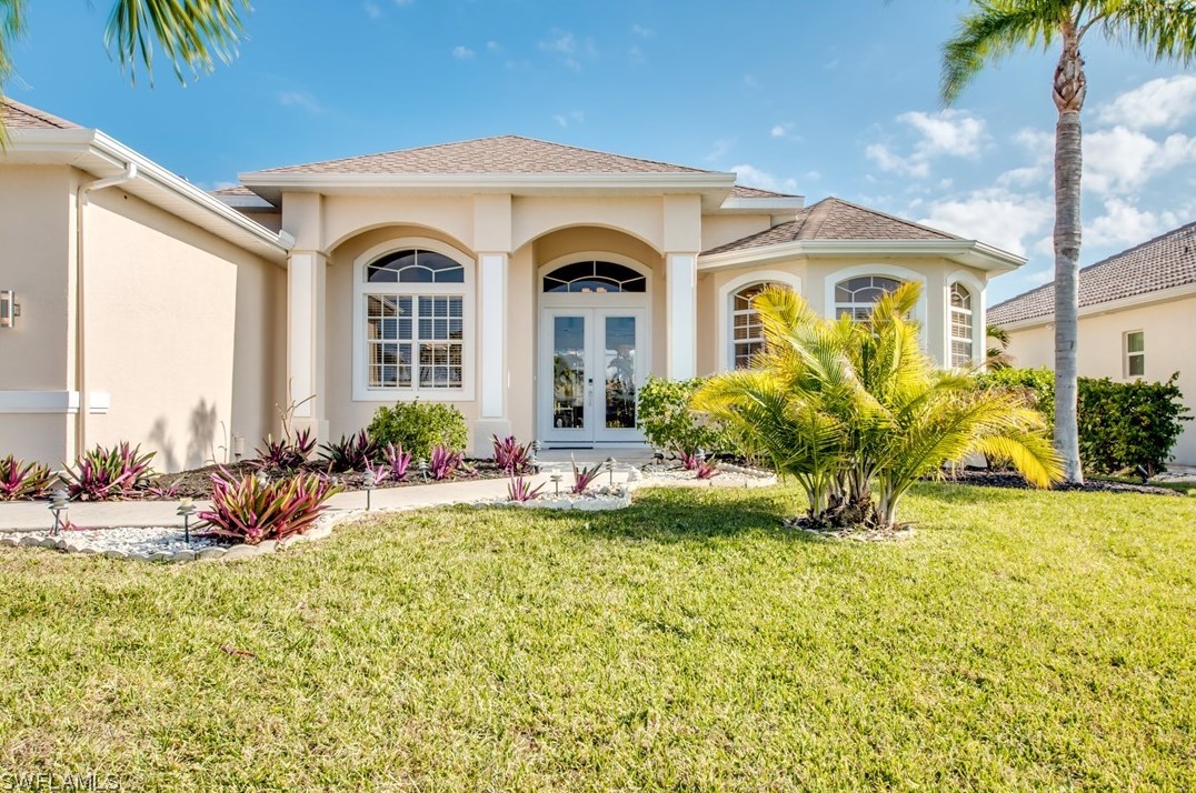 5033 Saxony Ct, Cape Coral, FL 33904-9423