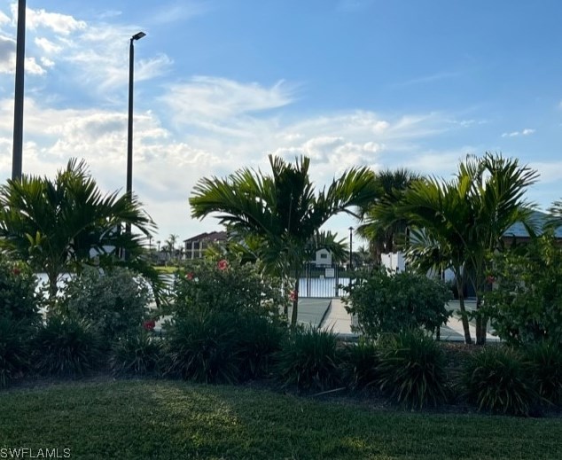 11110 Caravel Cir, Fort Myers FL 33908-3983 exterior