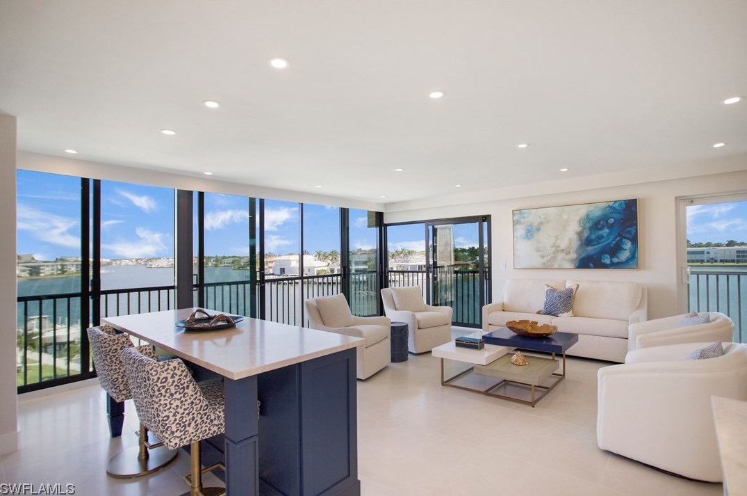 3000 Gulf Shore Blvd N #416, Naples, FL 34103