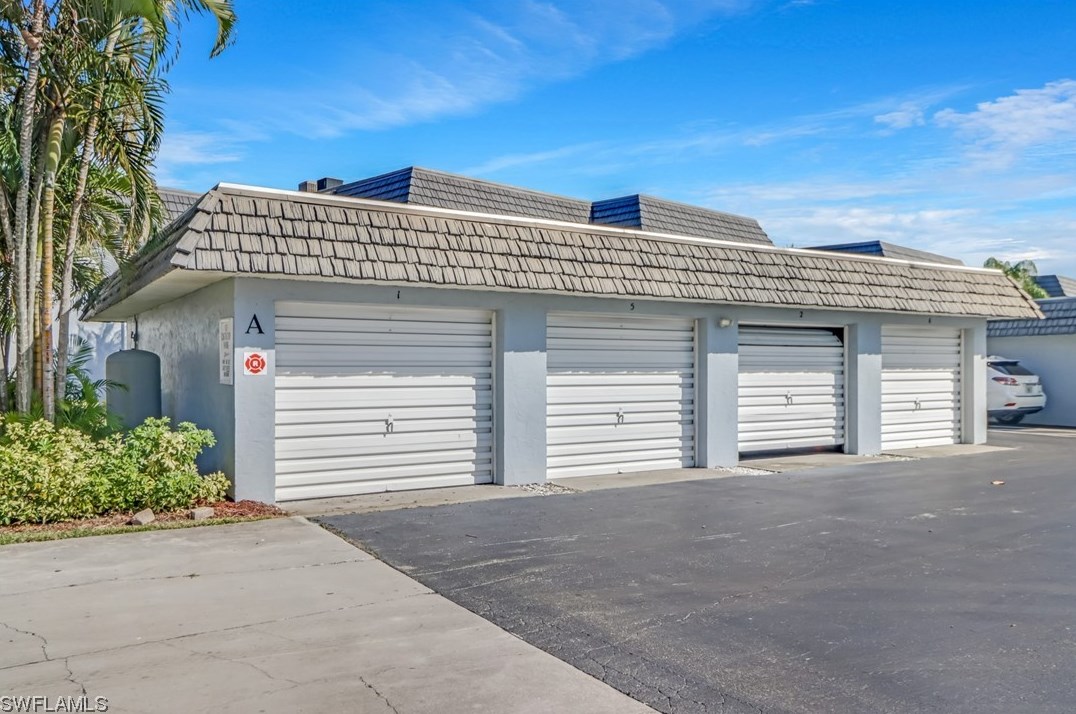 3380 Key Dr, Fort Myers, FL 33903-4823