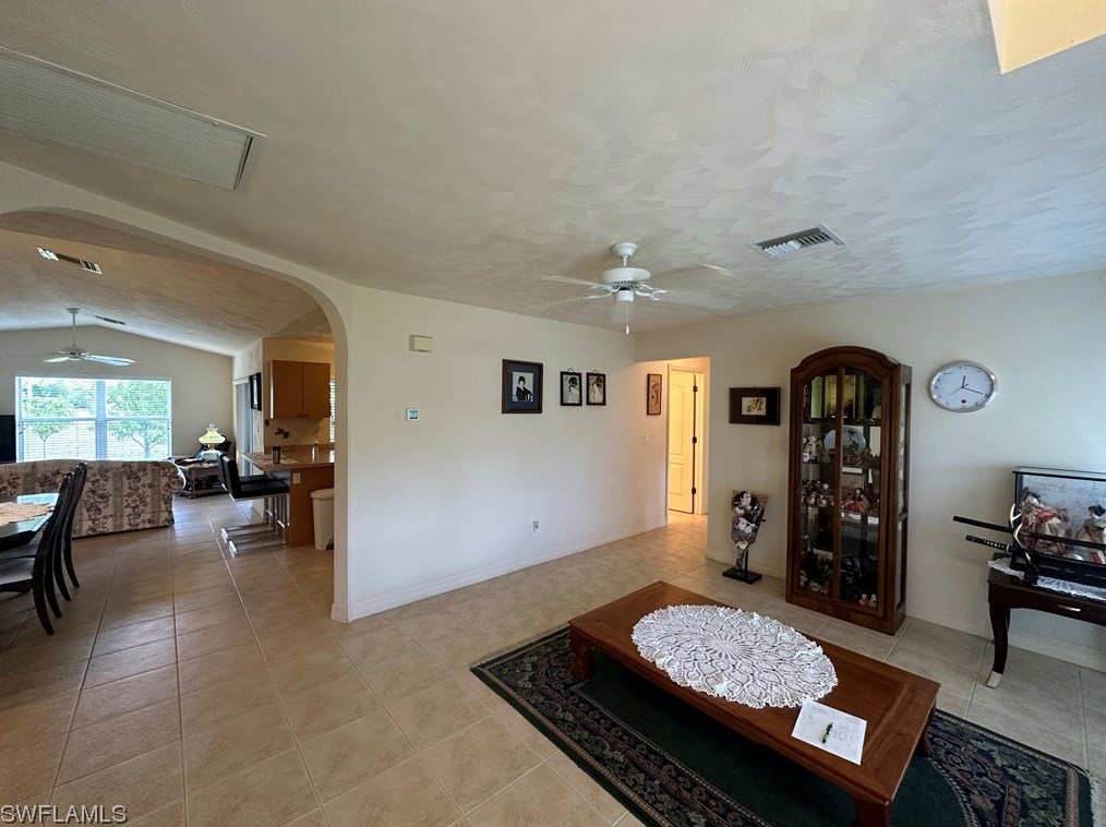 1021 8th Pl, Cape Coral, FL 33909-1425