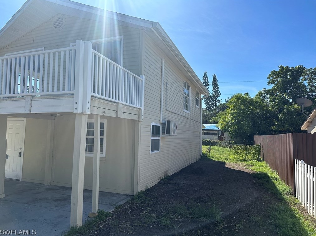 447 San Jose St, Fort Myers, FL 33903-2837