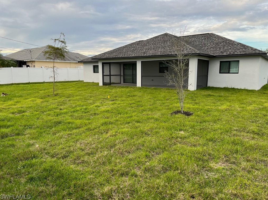 309 19th Ln, Cape Coral, FL 33990-2270