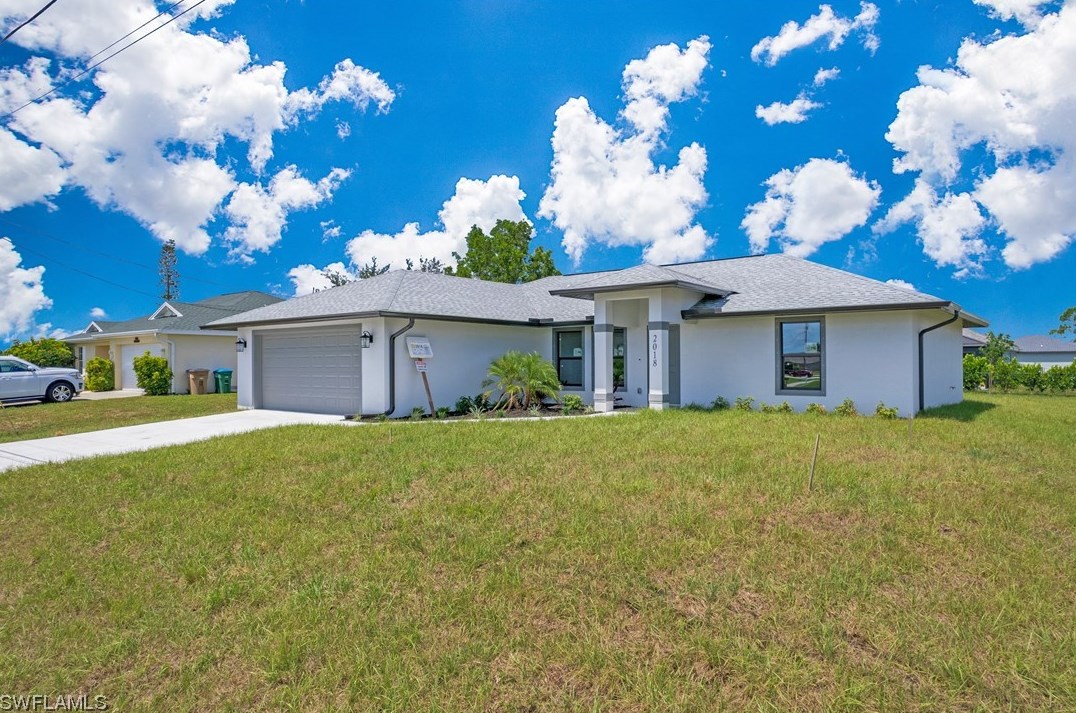 6013 Thorpe Ave, Fort Myers, FL 33905-5753
