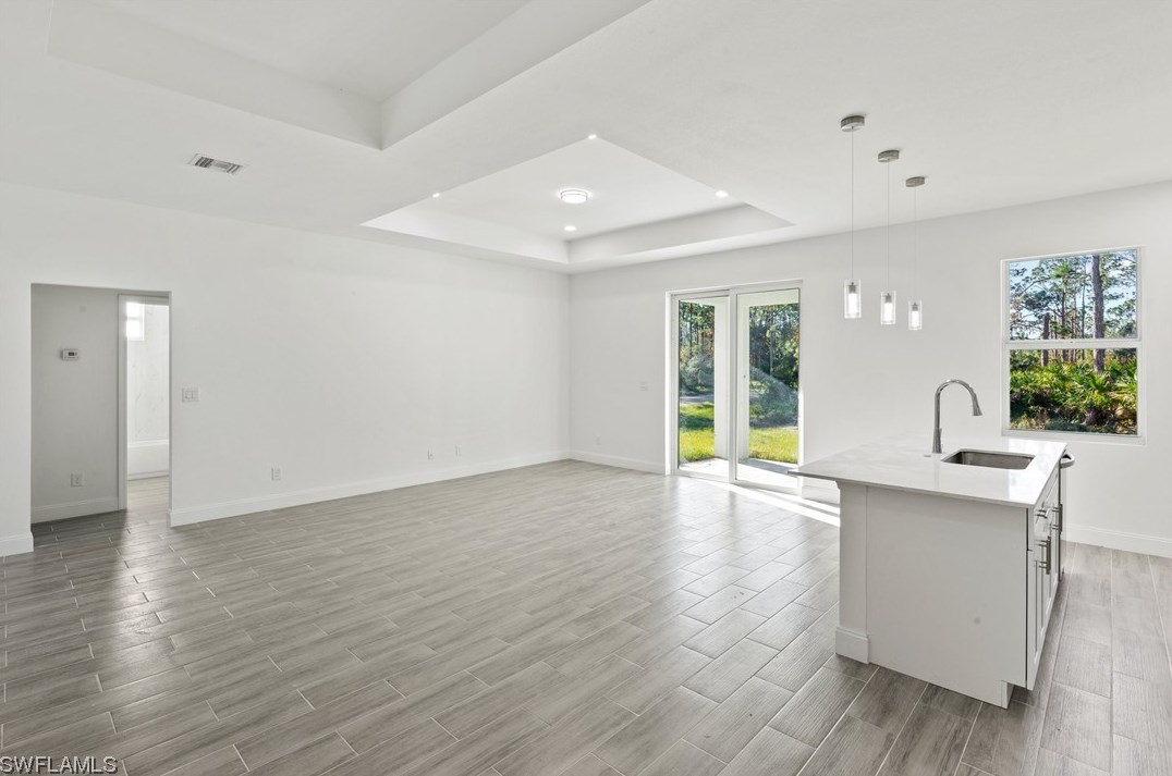 3208 29th St W, Lehigh Acres, FL 33971