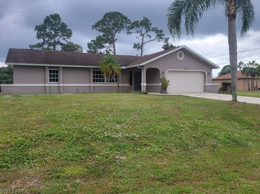 204 E 5th St, Lehigh Acres, FL 33972