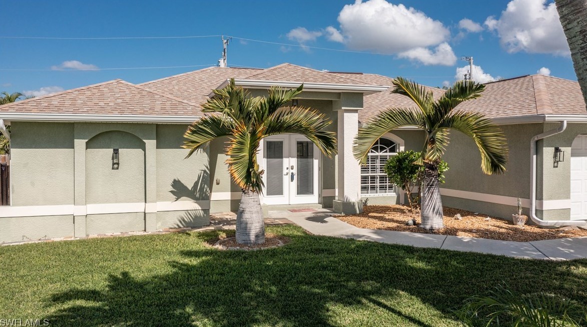 1415 39th Ter, Cape Coral, FL 33904-7951