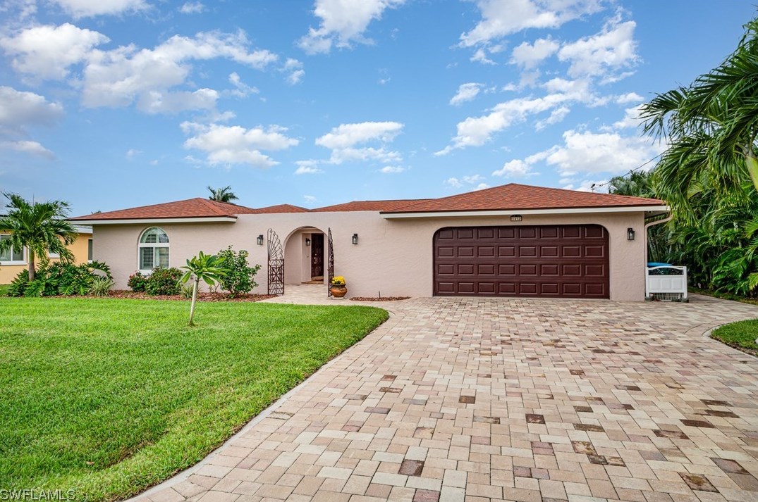 1432 Venetian Ct, Cape Coral, FL 33904-9721