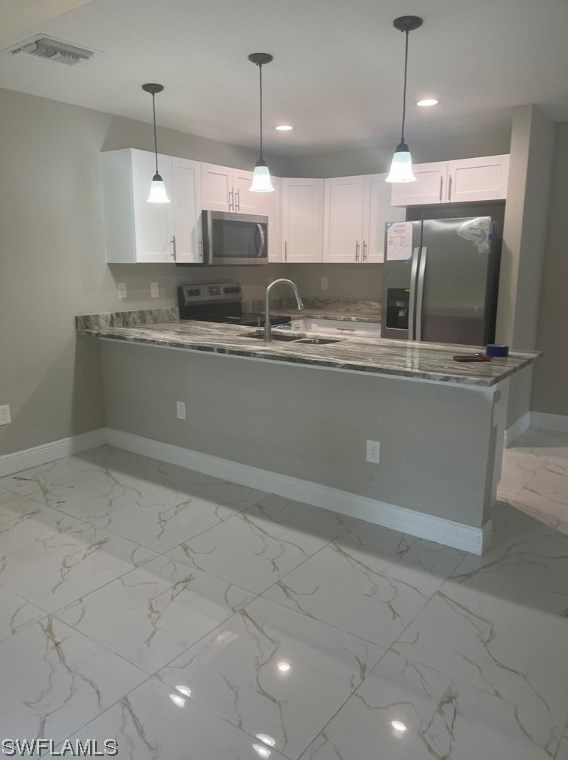 216-218 Hightower Ave S, Lehigh Acres, FL 33973
