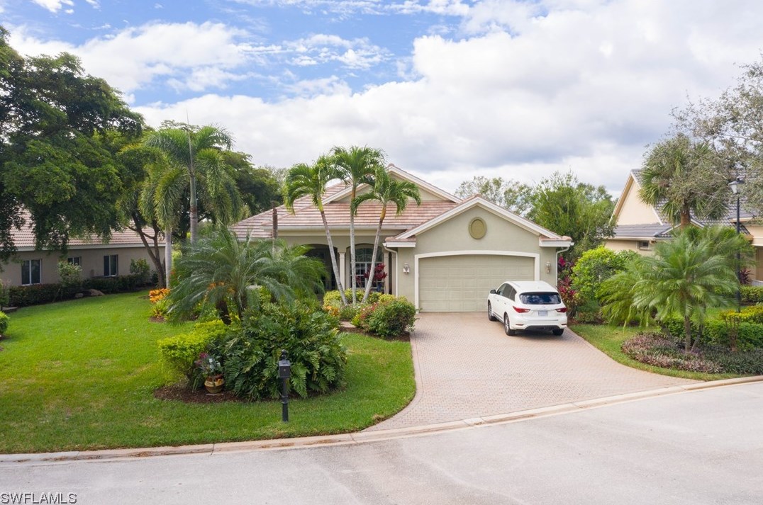 3450 Shady Bnd, Fort Myers, FL 33905-1612