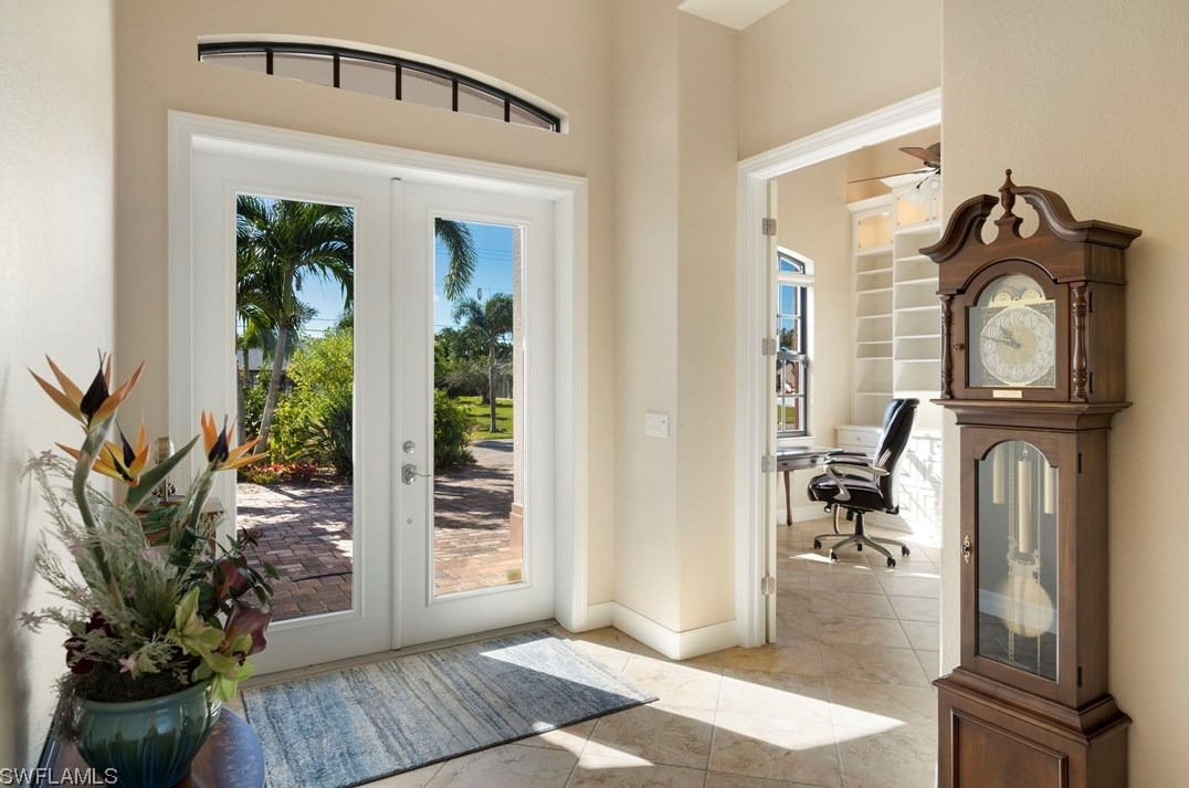 925 51st Ter, Cape Coral FL  33914-7056 exterior