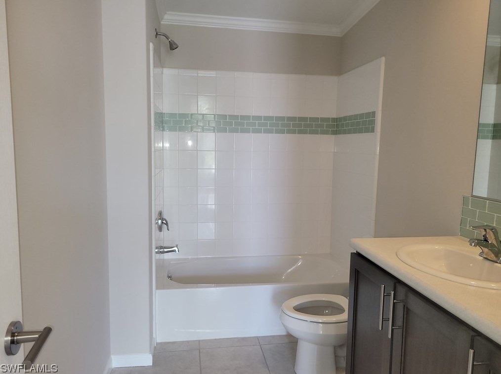 8697 Yukon Ct, Saint James City FL  33956-3042 exterior