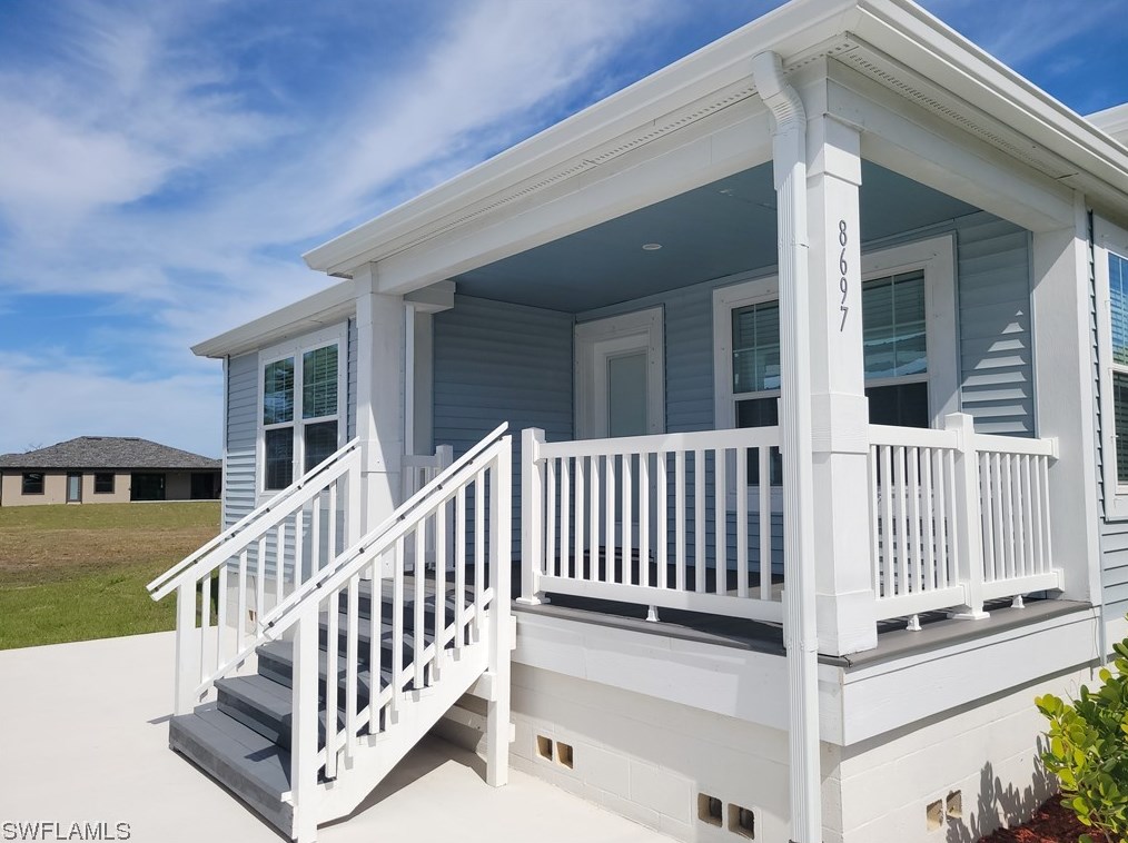 8697 Yukon Ct, Saint James City FL  33956-3042 exterior