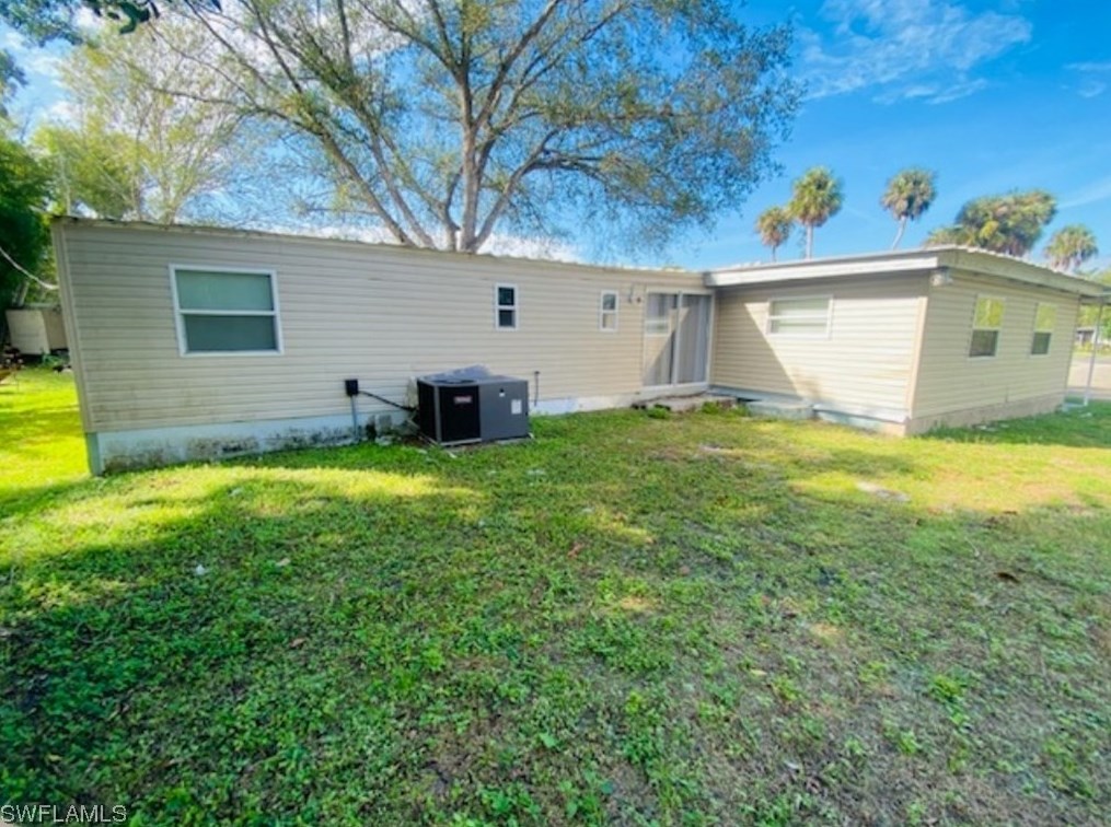 740 Nuna Ave #20, Fort Myers, FL 33905