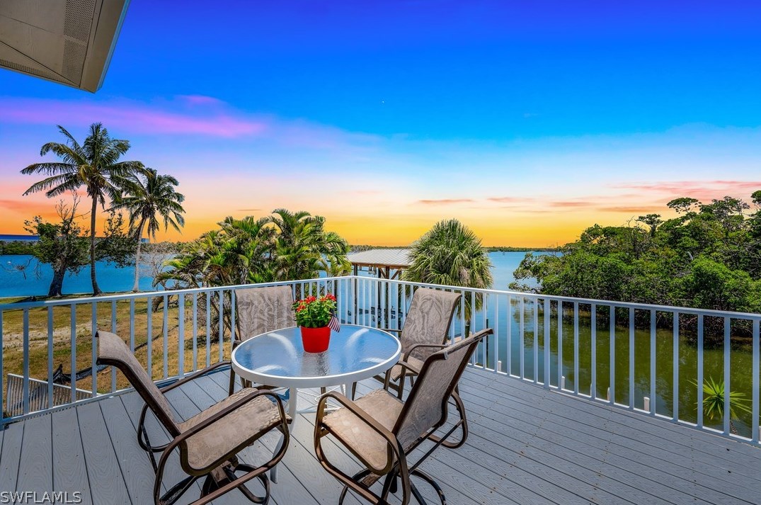 270 Tropical Shores Way, Fort Myers Beach, FL 33931