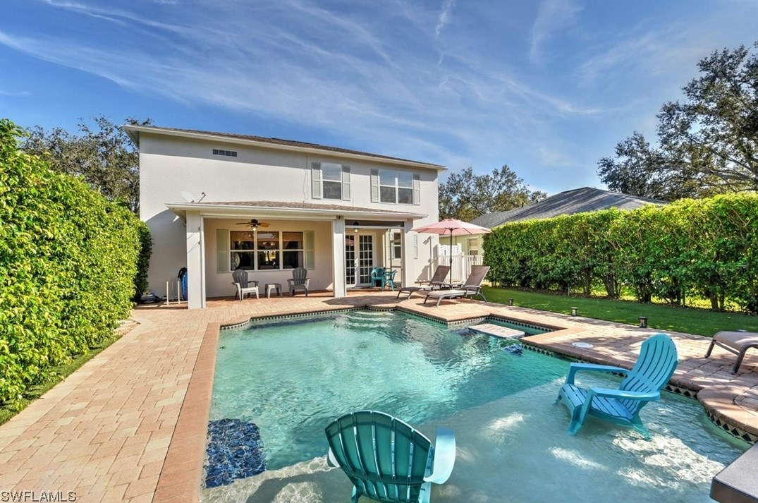 9211 Middle Oak Dr, Fort Myers, FL 33967-5275