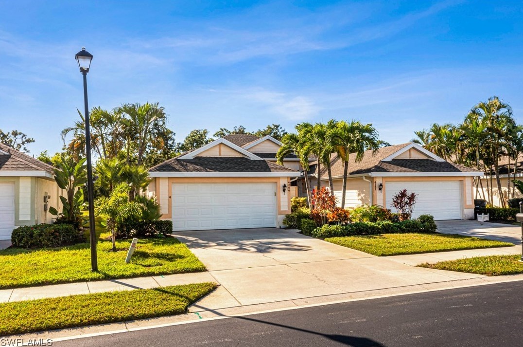 4244 Avian Ave, Fort Myers, FL 33916-7832