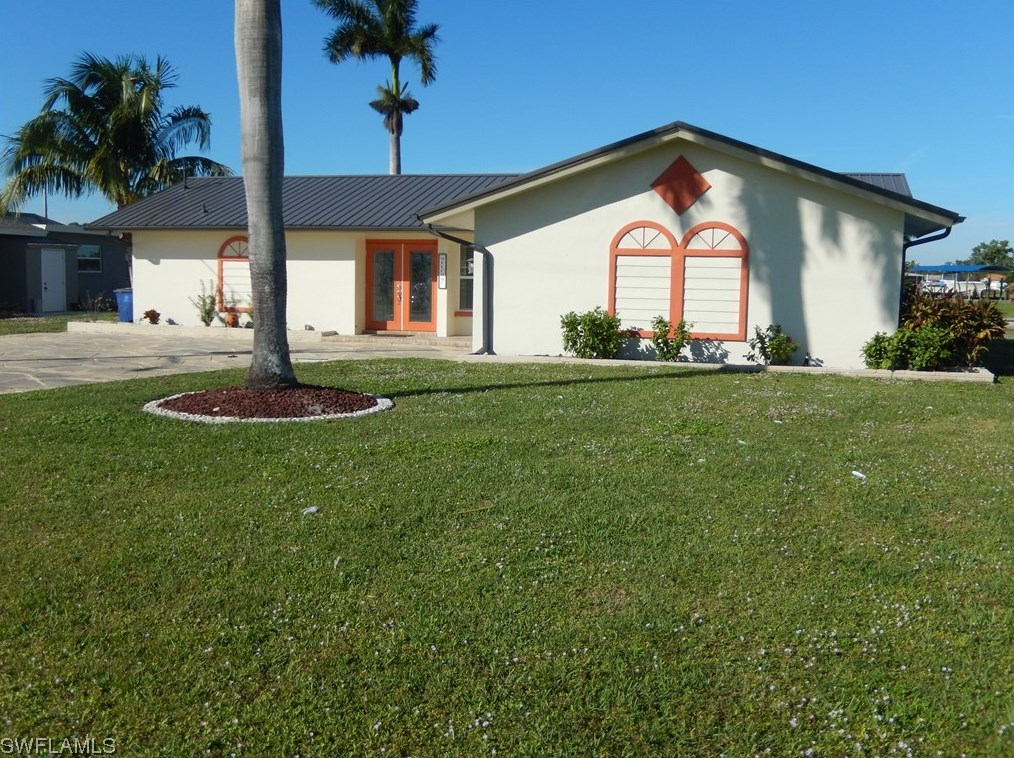 13846 Sleepy Hollow Ln, Fort Myers, FL 33905