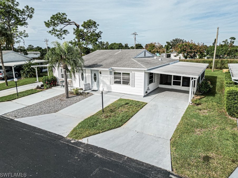 35 Dawn Flower Cir, Lehigh Acres, FL 33936