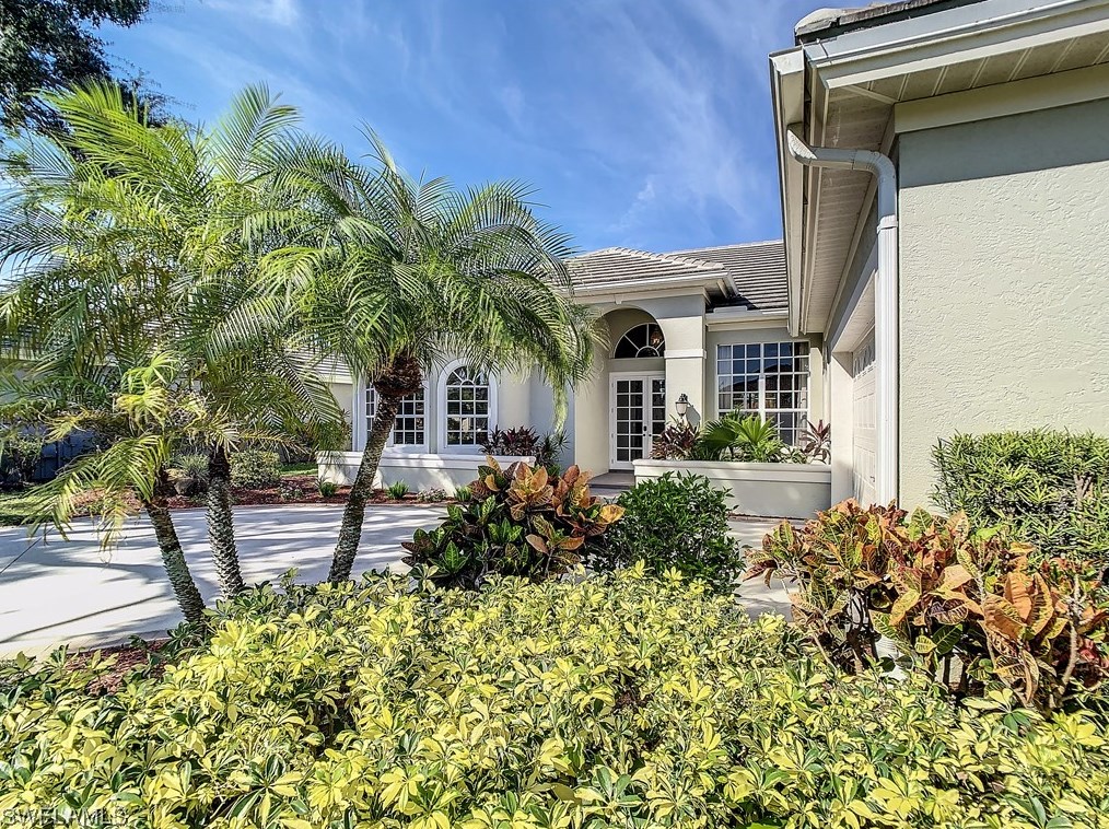 12081 Fairway Isles Dr, Fort Myers, FL 33913-8341