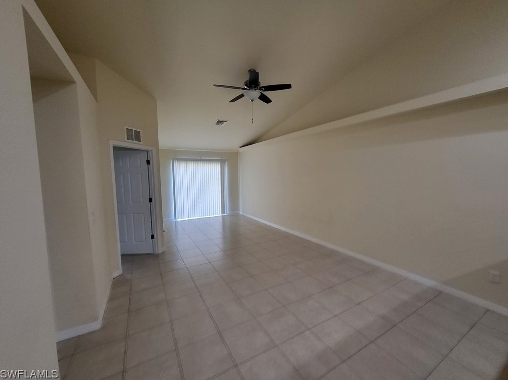 905 Sw 13th St, Cape Coral, FL 33909