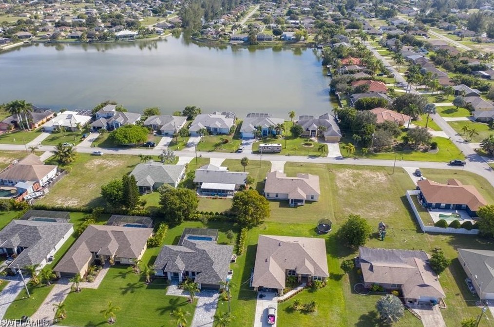 2700 Sw 15th Ave, Cape Coral, FL 33914