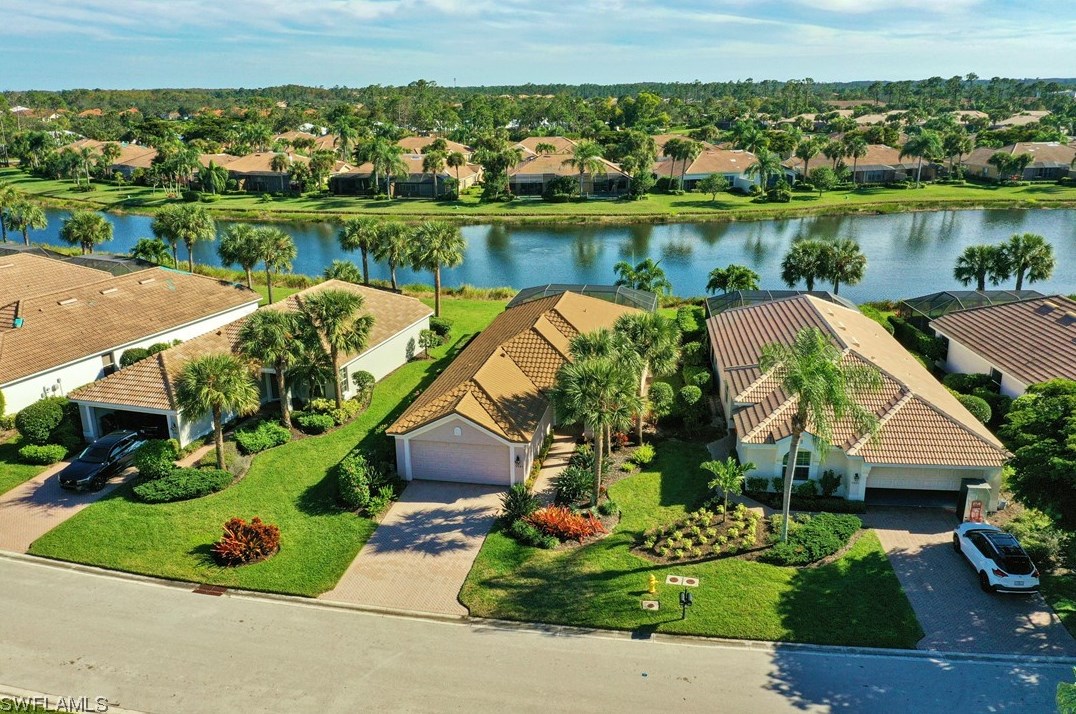 9947 Horse Creek Rd, Fort Myers, FL 33913-2001