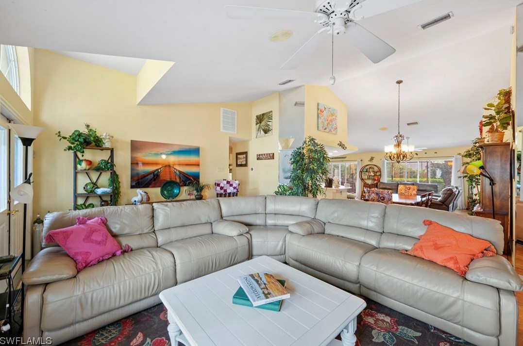 3226 1st Ave, Cape Coral, FL 33904-4103