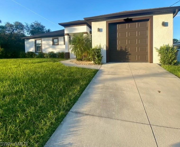 2506 53rd St Sw, Lehigh Acres, FL 33976