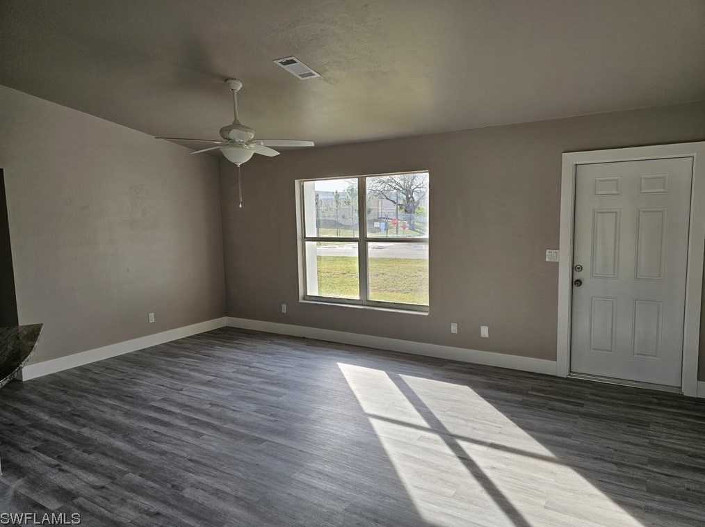 109 22nd Ter, Cape Coral, FL 33990-4346