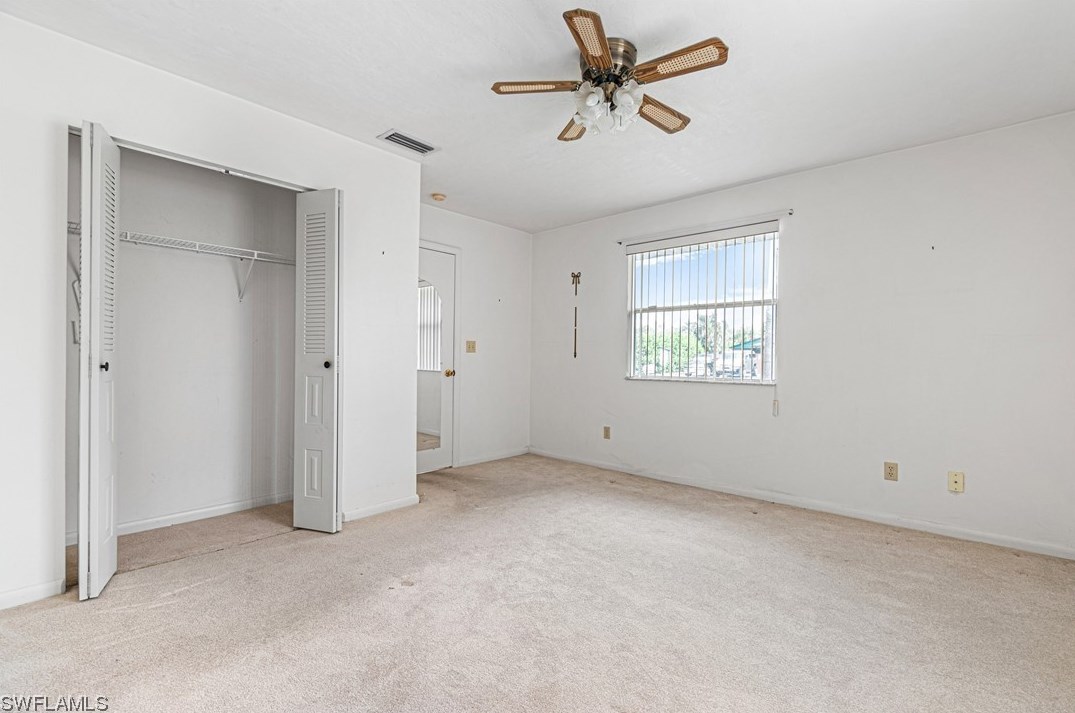 289 Ground Dove Cir, Lehigh Acres FL 33936-6931 exterior