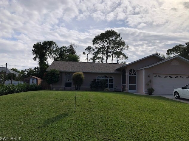 9156 Bryant Rd, Fort Myers, FL 33967-5455
