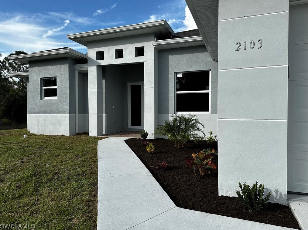 2103 14th St, Lehigh Acres, FL