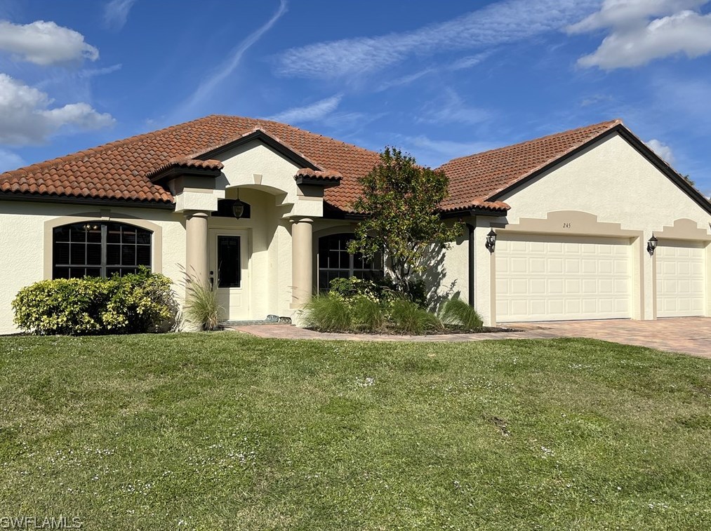 245 42nd St, Cape Coral, FL 33914-5911