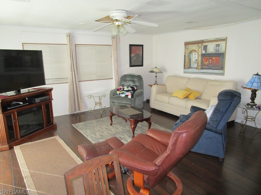 3149 Pluto Cir, Fort Myers, FL 33903-1106