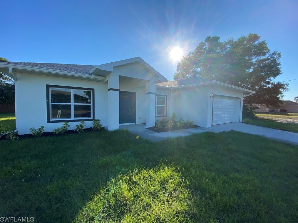 324 Ne 15th St, Cape Coral, FL 33909
