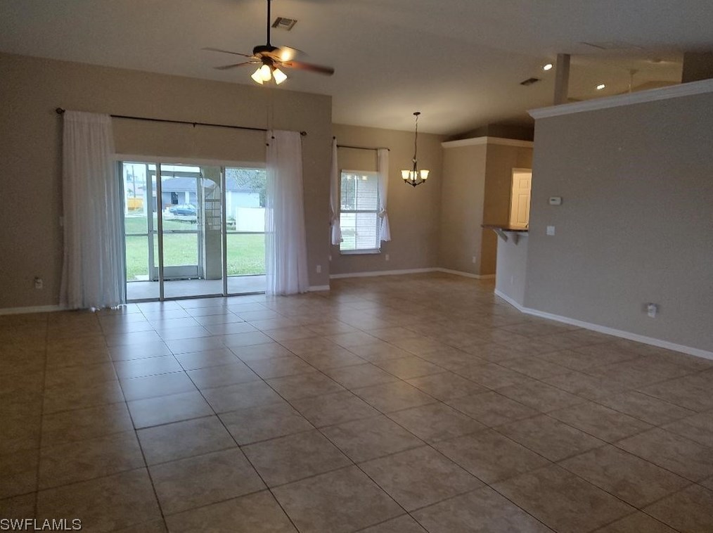 1034 Se 5th Pl, Cape Coral, FL 33990