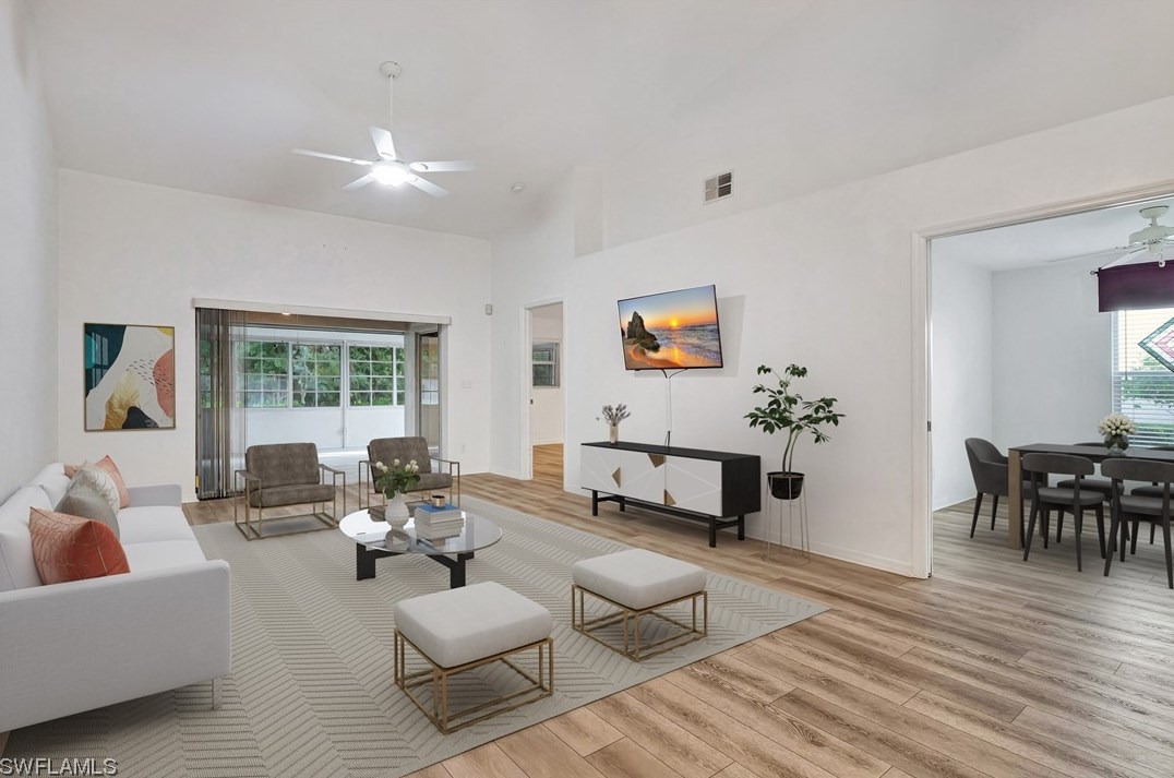 6157 Thresher Dr #604, Naples, FL 34112