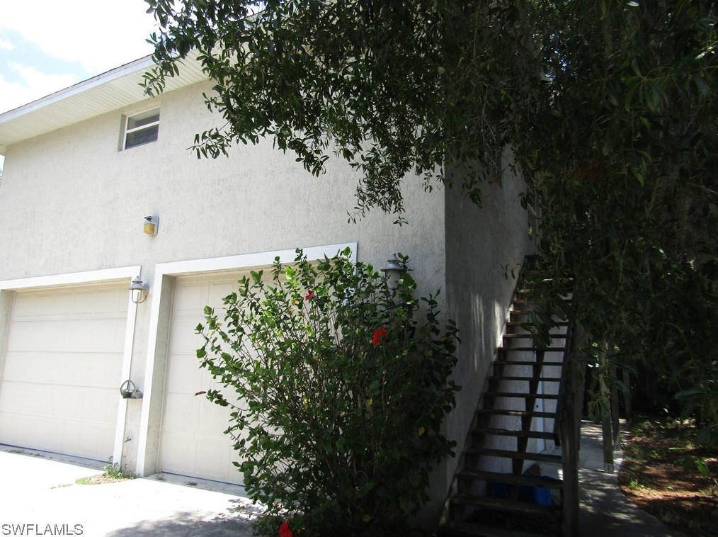 337 Chandler Rd, Nokomis, FL 34275