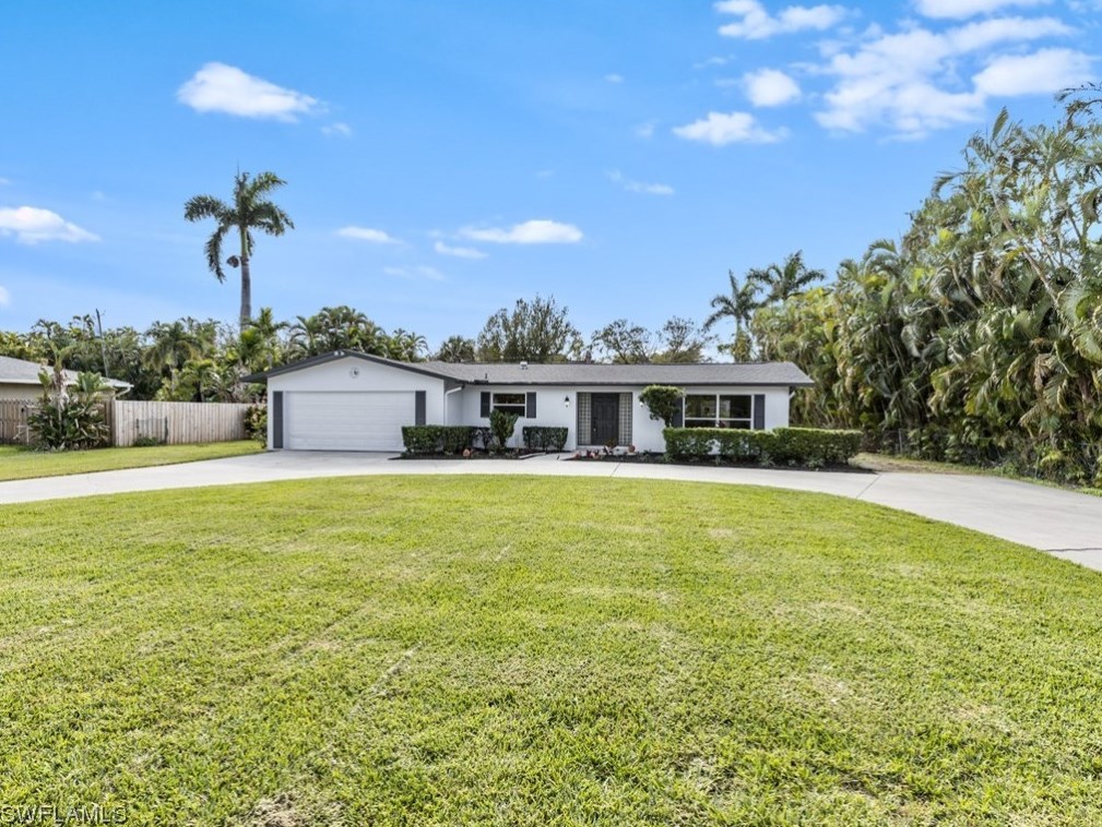 1308 Jambalana Ln, Fort Myers, FL 33901-8808