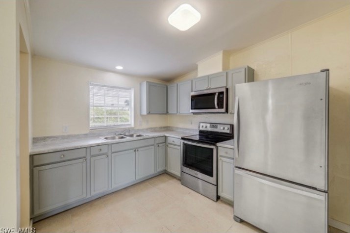 16010 Siesta Dr, Fort Myers, FL 33908