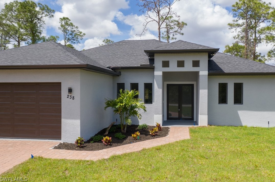 1152 Holmes Ave, Lehigh Acres, FL