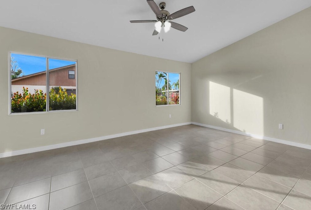 17327 Birchwood Ln, Fort Myers FL  33908-6183 exterior